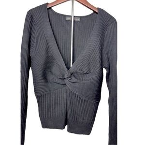 Almost Famous Women’s Knotted Front Cropped Sweater Top size Large​